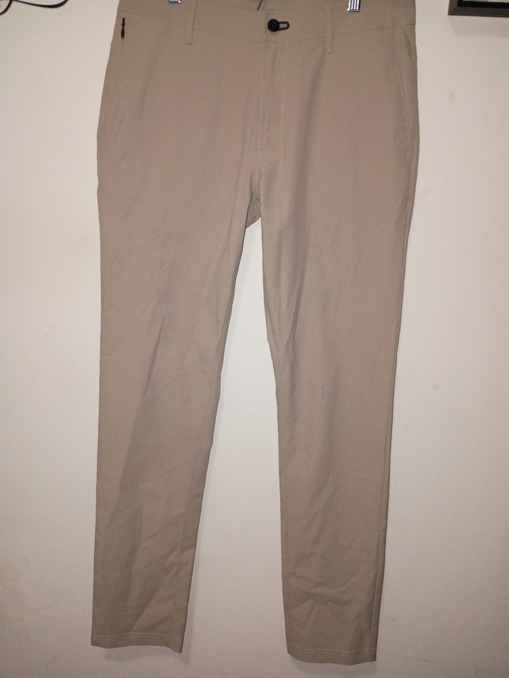 Men's Classic Stretch Chinos in Light Khaki